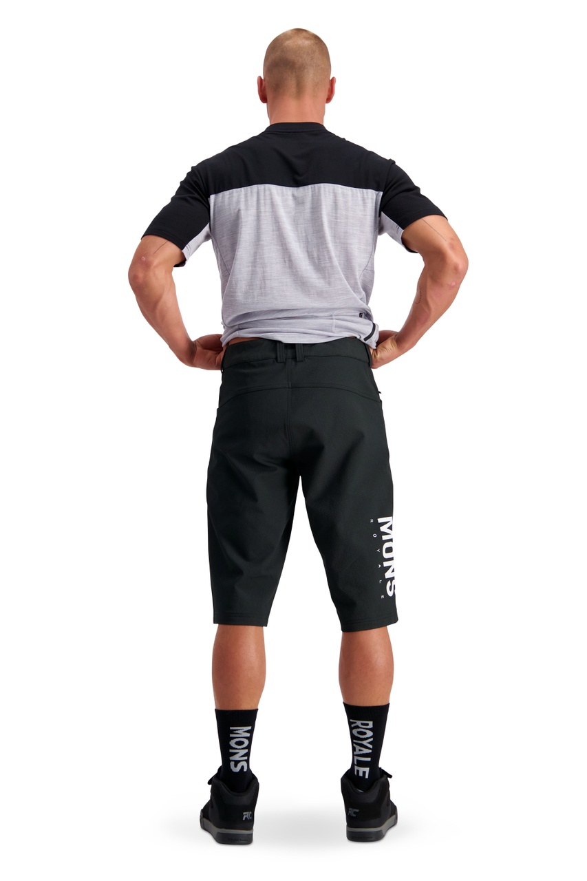 mons royale momentum bike shorts